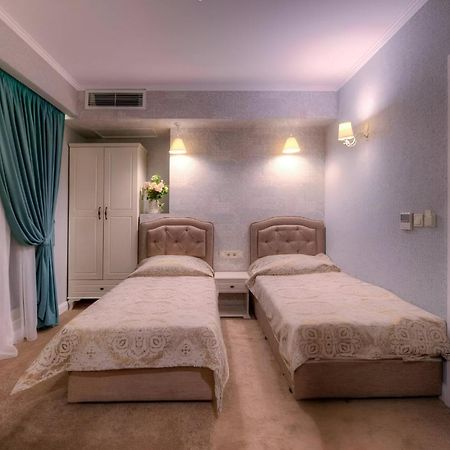 Family Hotel Agoncev Sofia Exteriör bild